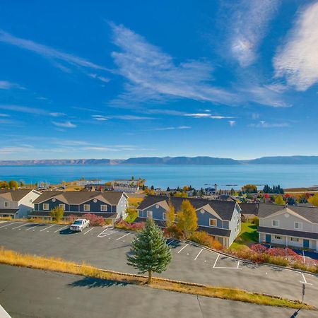 Spacious Garden City Townhome With Lake Views! Exterior foto